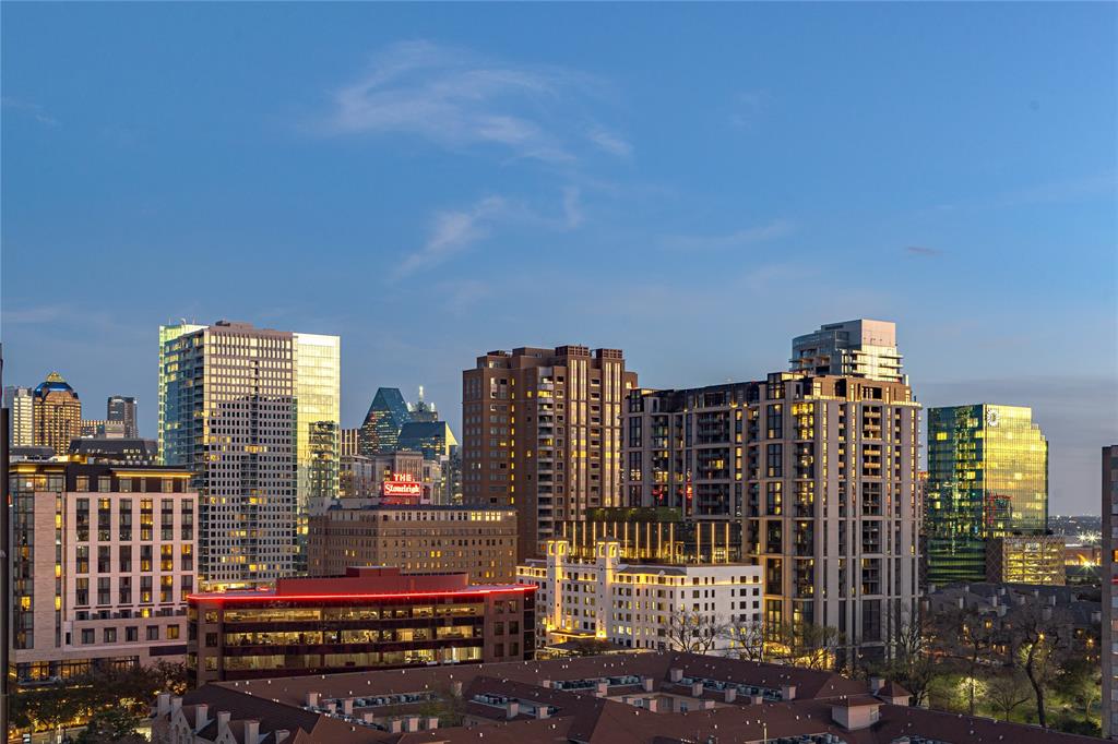 Park Towers - Residential