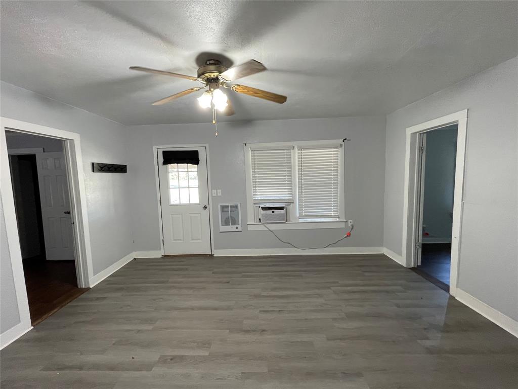463 W County Road 183