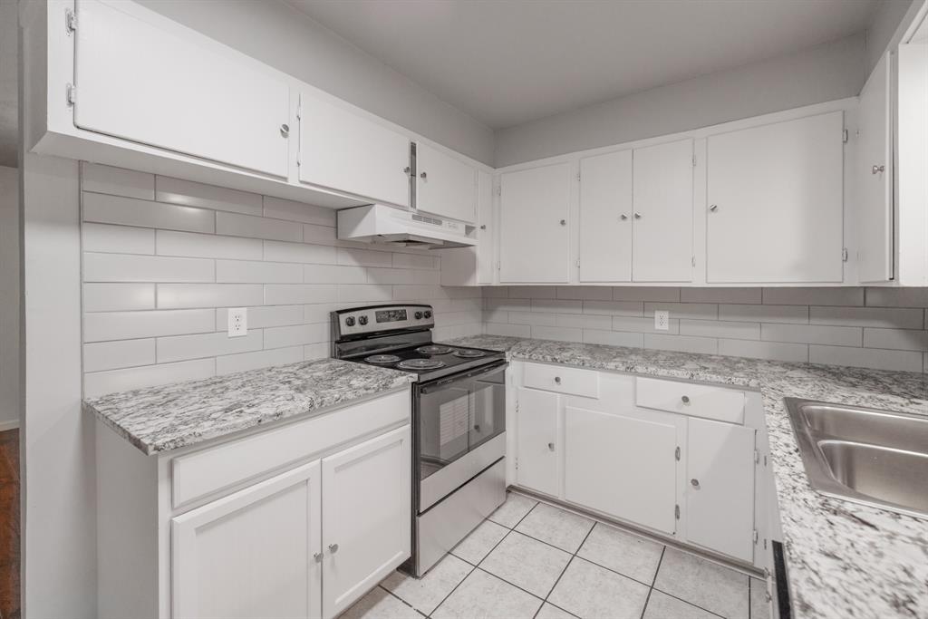 Brookhollow - Residential Lease