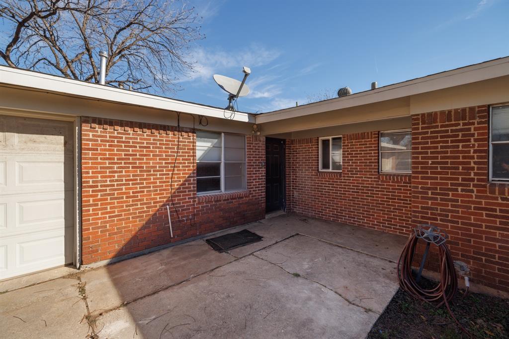 Brookhollow - Residential Lease