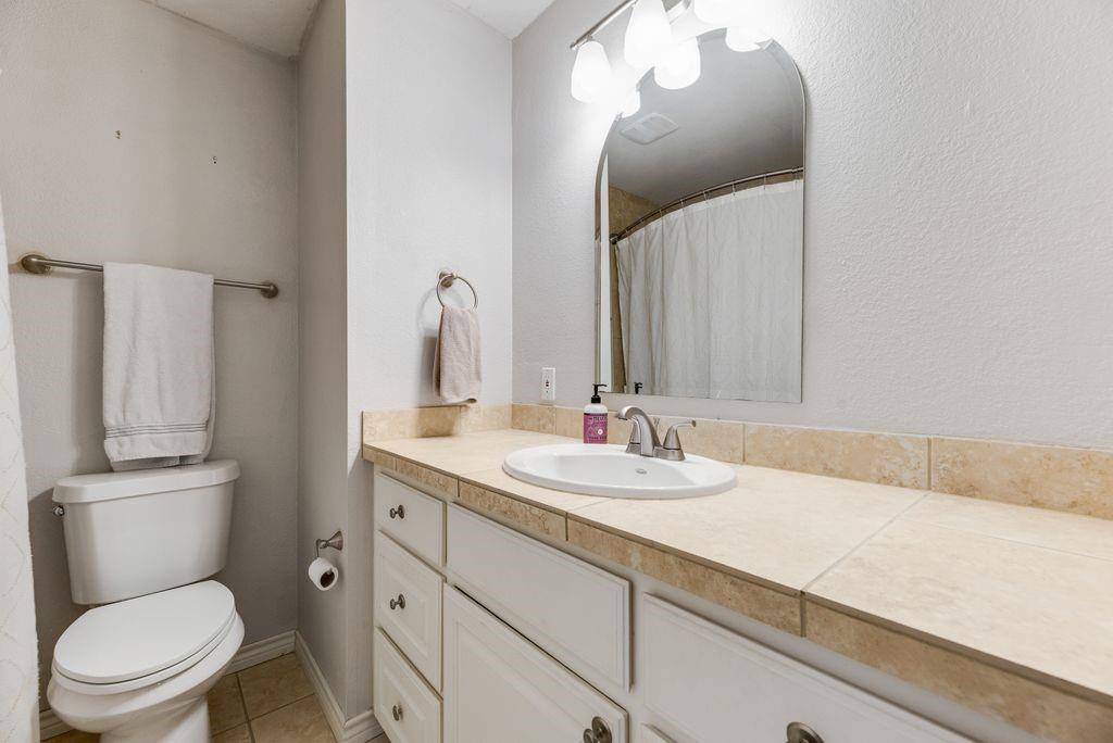 Amerada Apts 02 Add Rep - Residential