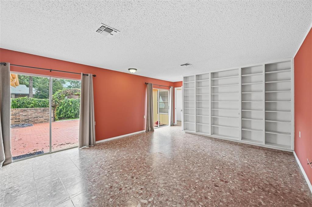 Elm Shadows Add - Residential