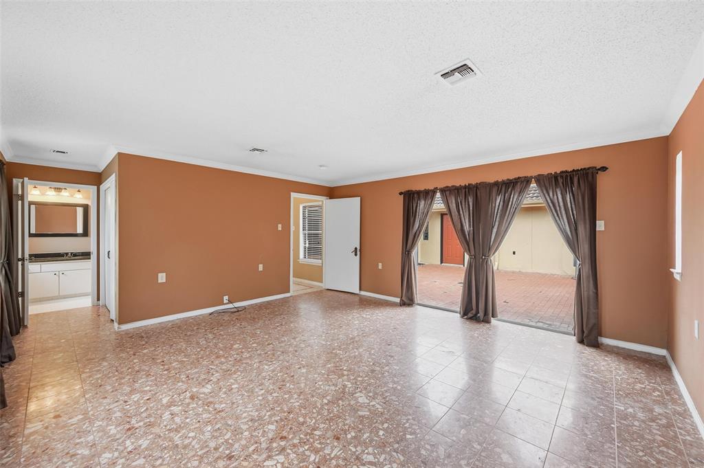 Elm Shadows Add - Residential