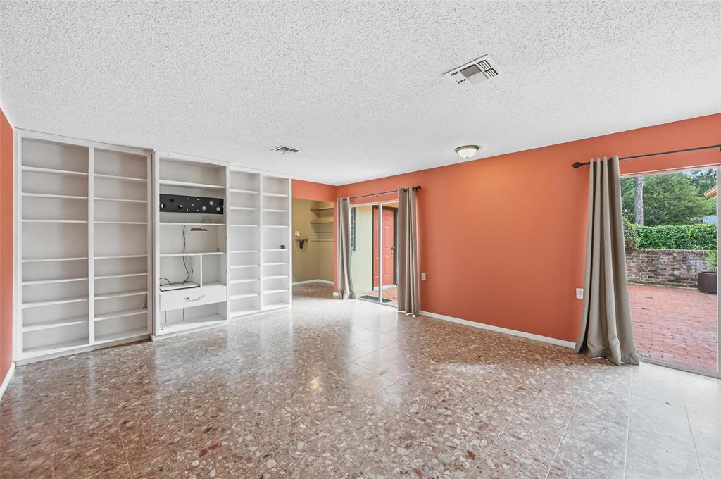 Elm Shadows Add - Residential