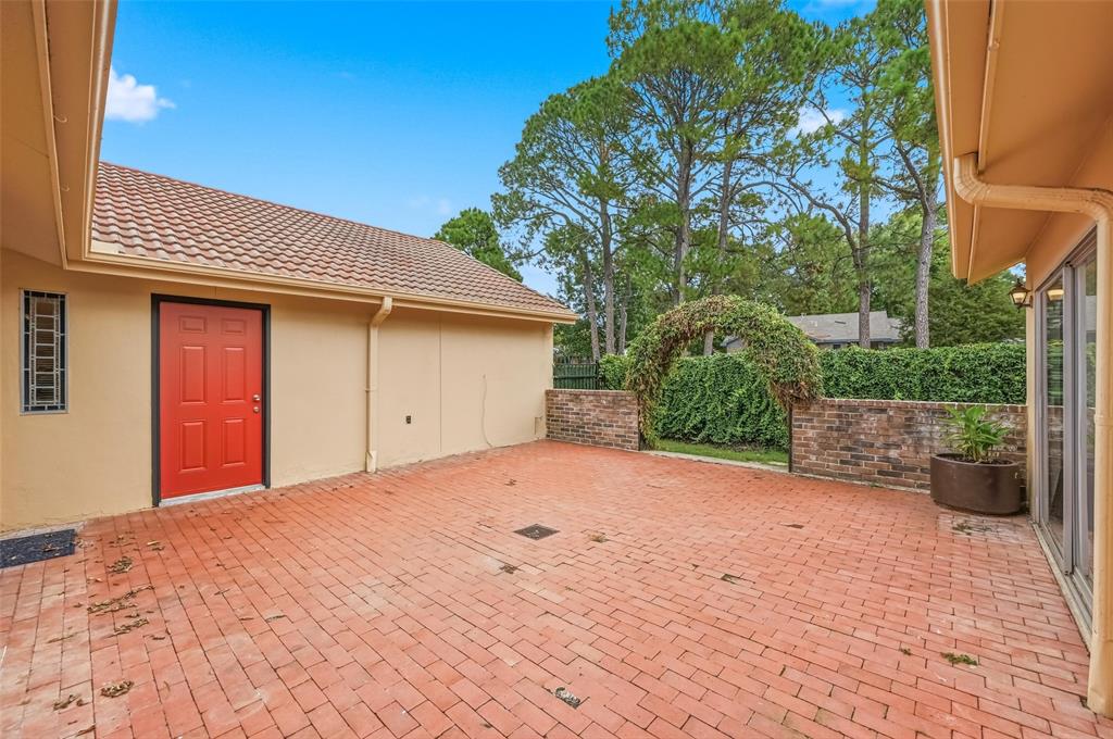 Elm Shadows Add - Residential