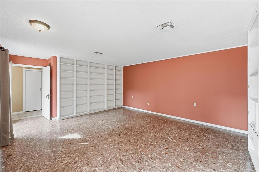 Elm Shadows Add - Residential