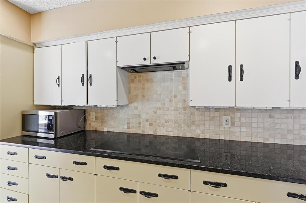 Elm Shadows Add - Residential