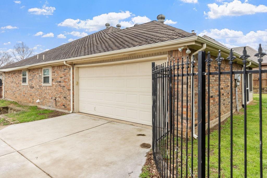 3233 David Drive