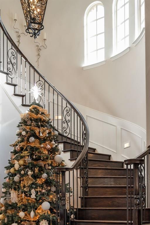 901 Aspen Ridge Drive