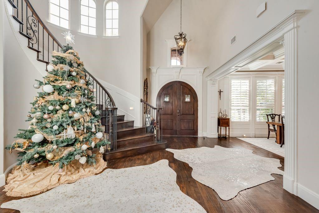 901 Aspen Ridge Drive