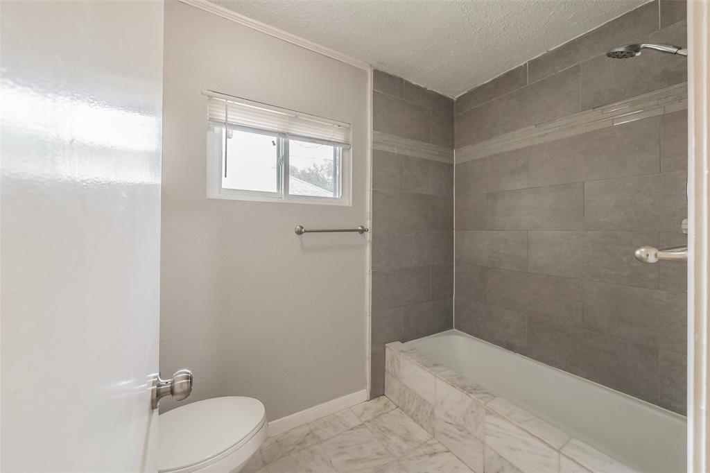 Crest Meadow Estates - Residential Lease