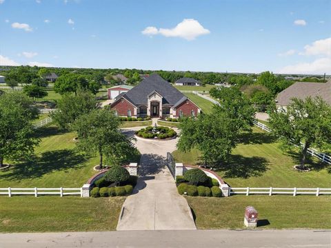 Photo of 1812 Willow Springs Court, Haslet, TX 76052 (MLS # 21234066)