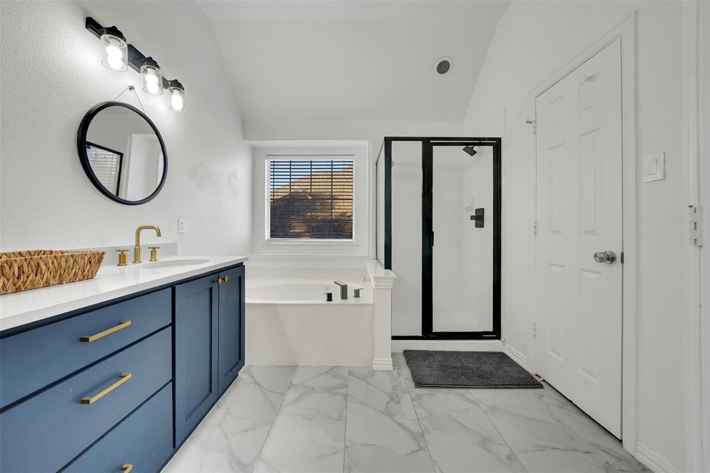 Stonehaven Place South Ph One - Residential