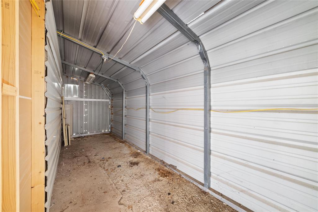 Clow 2 Add Town Coleman - Land