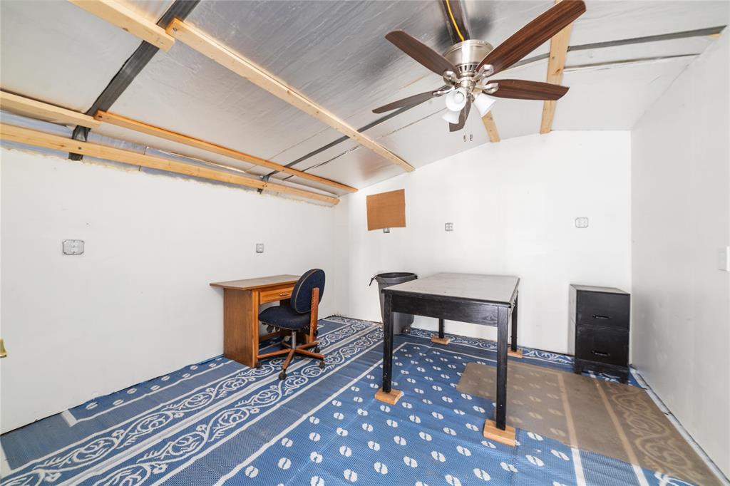 Clow 2 Add Town Coleman - Land