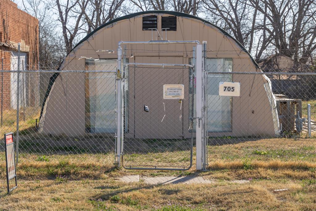 Clow 2 Add Town Coleman - Land