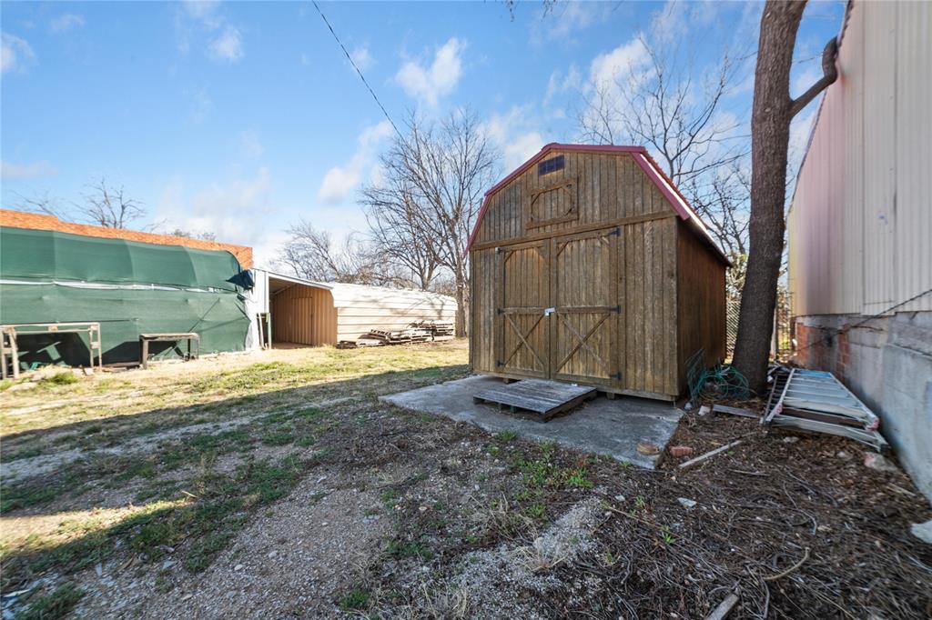 Clow 2 Add Town Coleman - Land