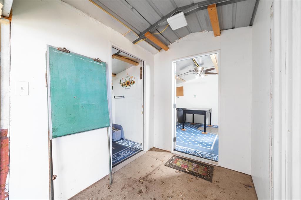 Clow 2 Add Town Coleman - Land