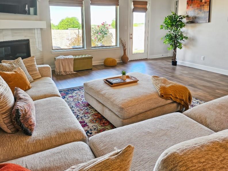 Tavolo Park - Residential