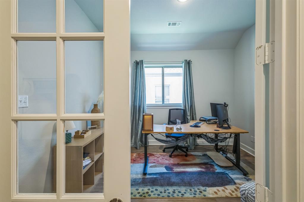 Tavolo Park - Residential