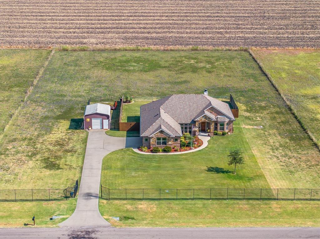 3740 County Road 2156 - Photo 3