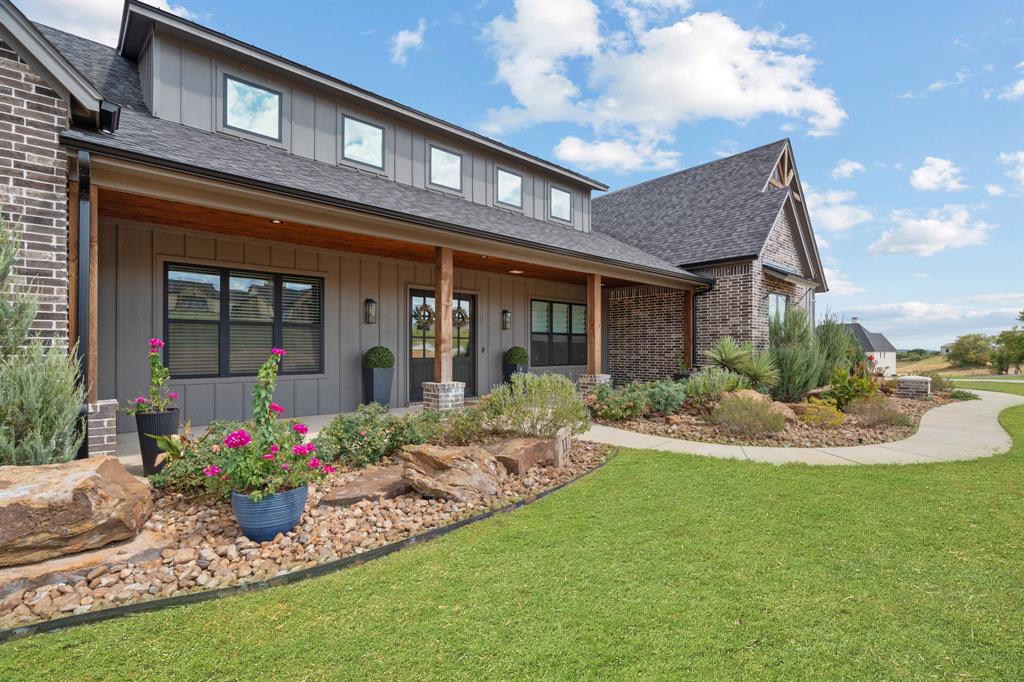 210 Wren View