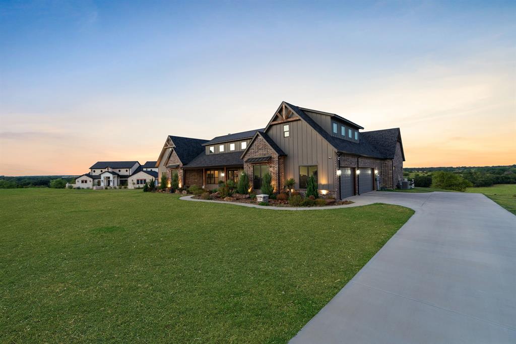 210 Wren View