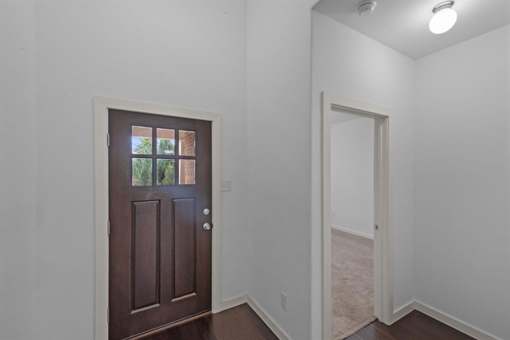 8418 Trickham Bend