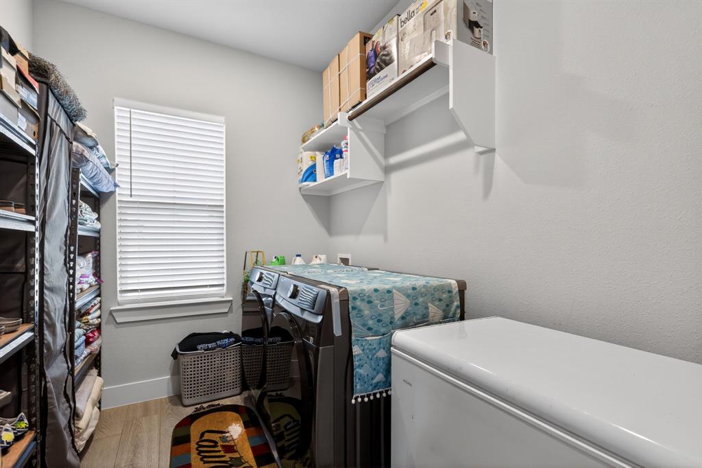 Midway Park - Residential