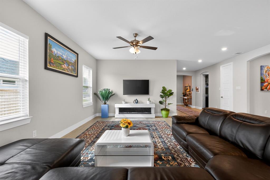 Midway Park - Residential