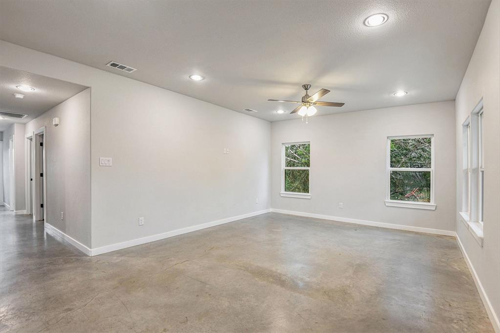 Comanche Cove Sub Sec C - Residential Lease