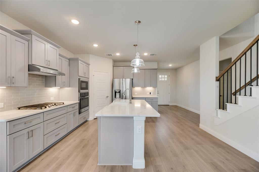 Canyon Falls Village W8 & W9 - Residential Lease