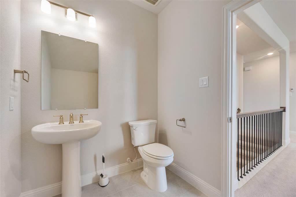 Canyon Falls Village W8 & W9 - Residential Lease