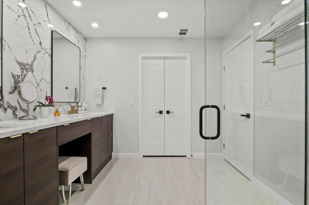 Shorewood Park Estates - Residential