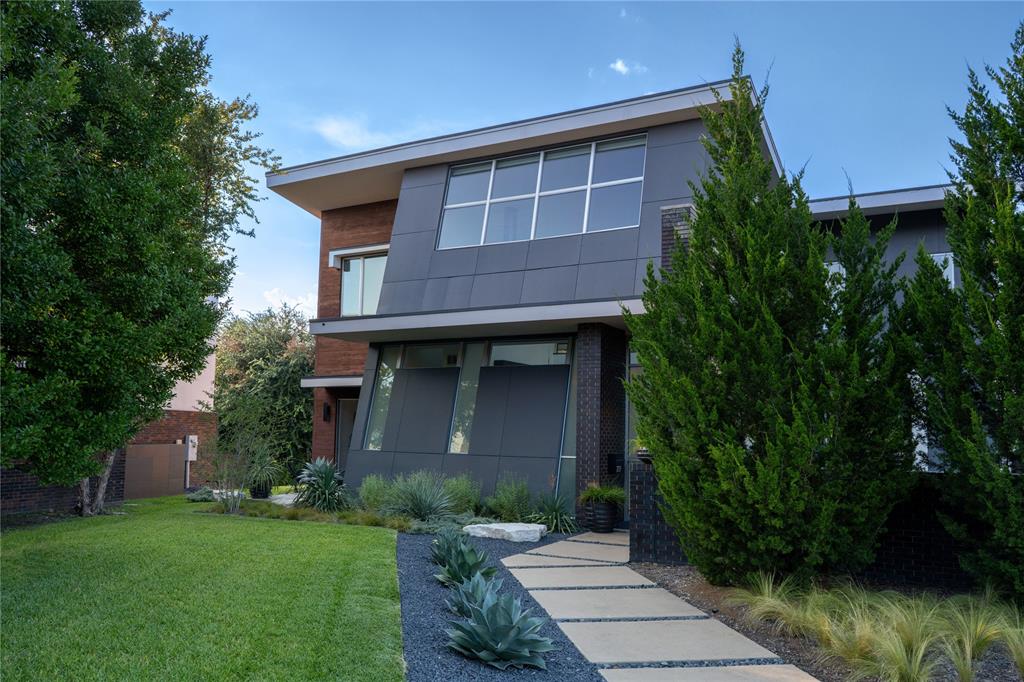 727 Kessler Woods Trail