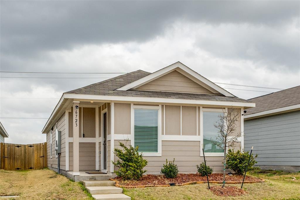Photo 1 of 25 — 6723 Coulter Drive, Princeton, TX 75407