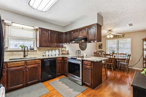 Tiny photo for 5505 Ceran Drive, Arlington, TX 76016 (MLS # 21101947)