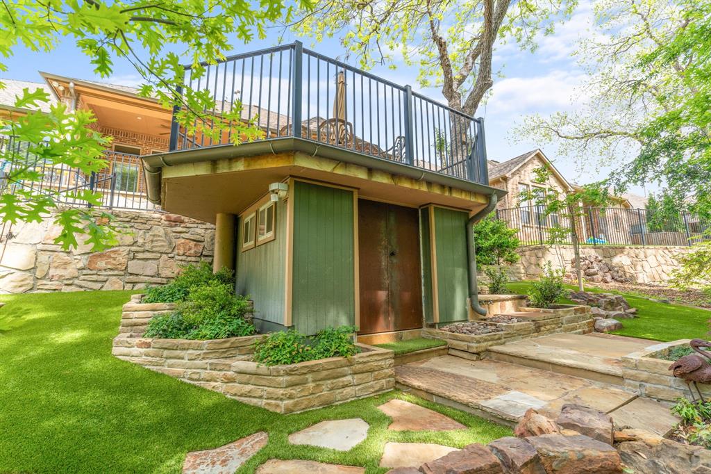 1005 Sonoma Drive