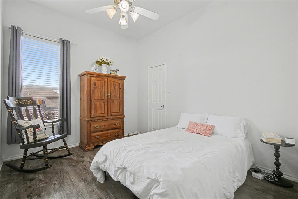 VILLAGES OF SUNSET POINTE - Residential