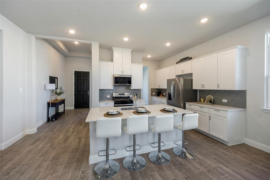 1617 Hitching Post Road