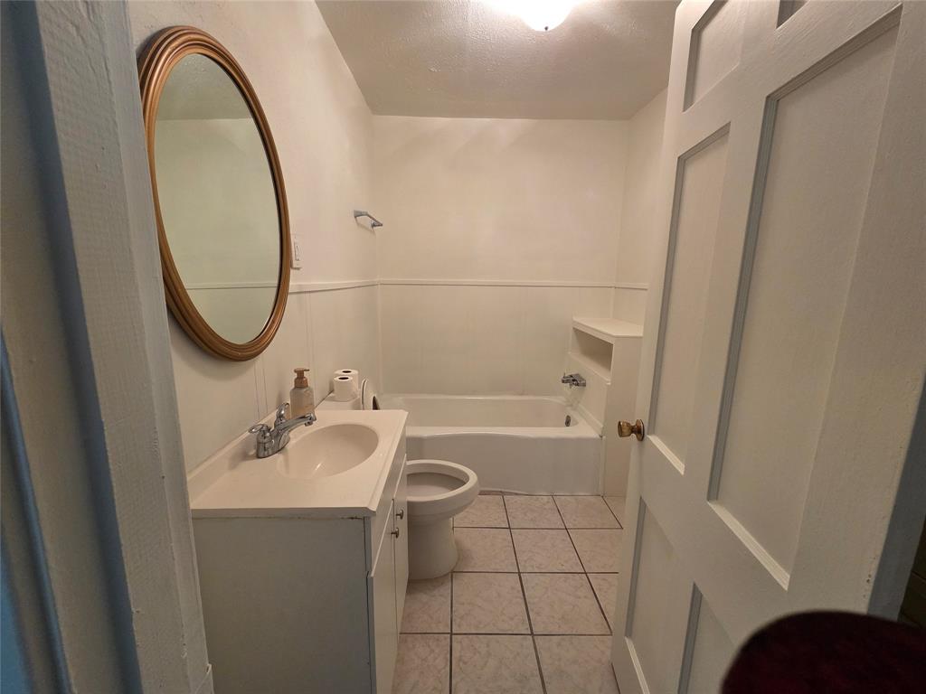 Orig Town Of Wolfe City - Residential