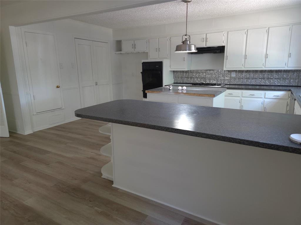 Orig Town Of Wolfe City - Residential