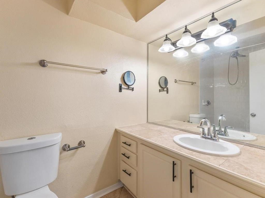 Bella Gardens Condo - Residential