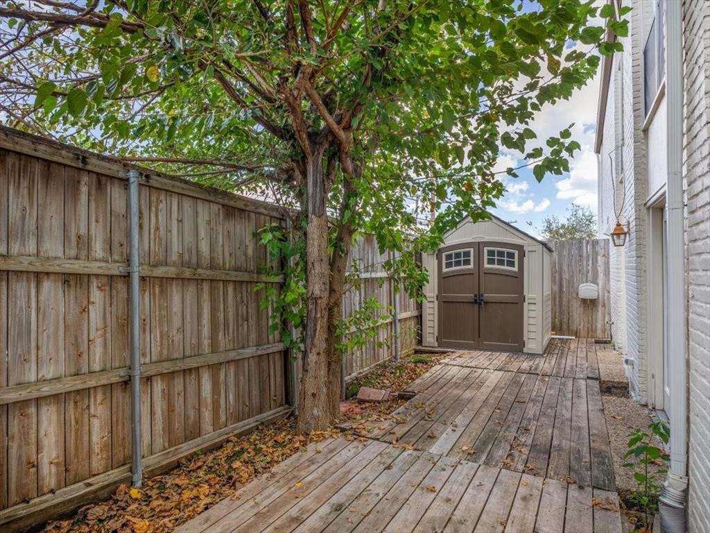 Bella Gardens Condo - Residential