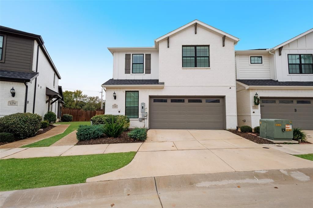 Photo of 1280 Lamar Drive, Lewisville, TX 75077 (MLS # 21127394)