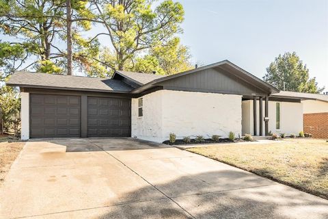 1006 N Ector Drive Euless TX 76039