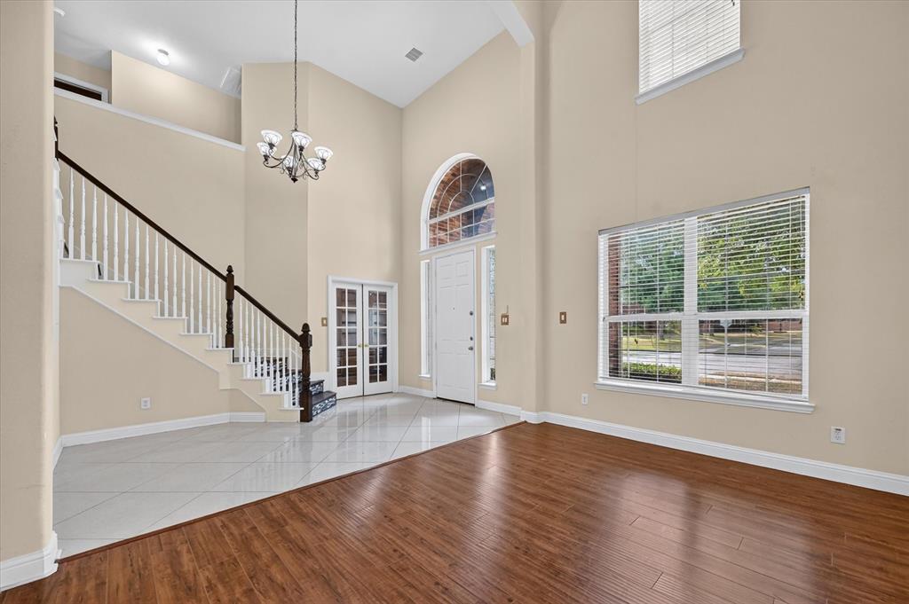 4433 Sanderosa Lane