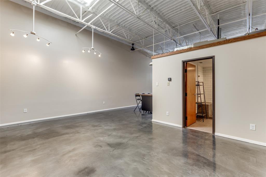 Krj Studio Condo - Residential Lease