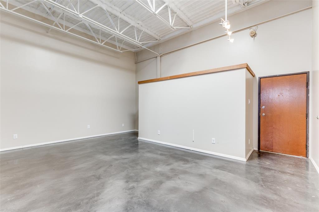 Krj Studio Condo - Residential Lease