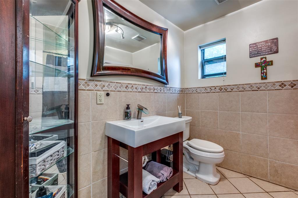 Westbury Park Condo - Residential